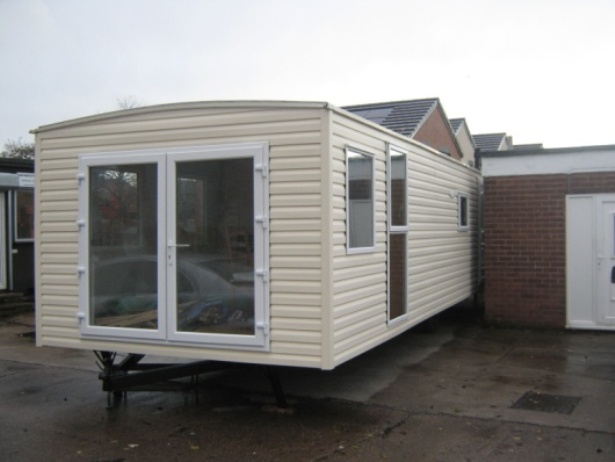 Slide 5 At OIP Leisure in Ossett. Suppliers and fitters of Caravan, Mobile Home and Portable Building Double Glazing and Windows.
We also supply odd leg windows, air conditioning, Static Caravan Central Heating and tiled pitched roofs

 

